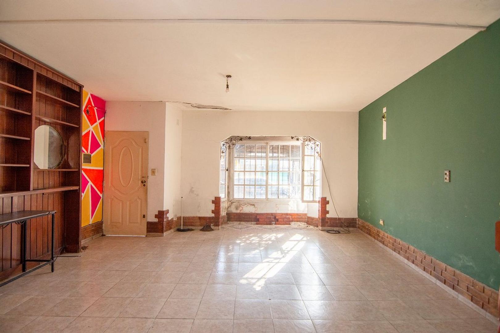 VENTA DUPLEX 4 AMBIENTES COCHERA VILLA BALLESTER