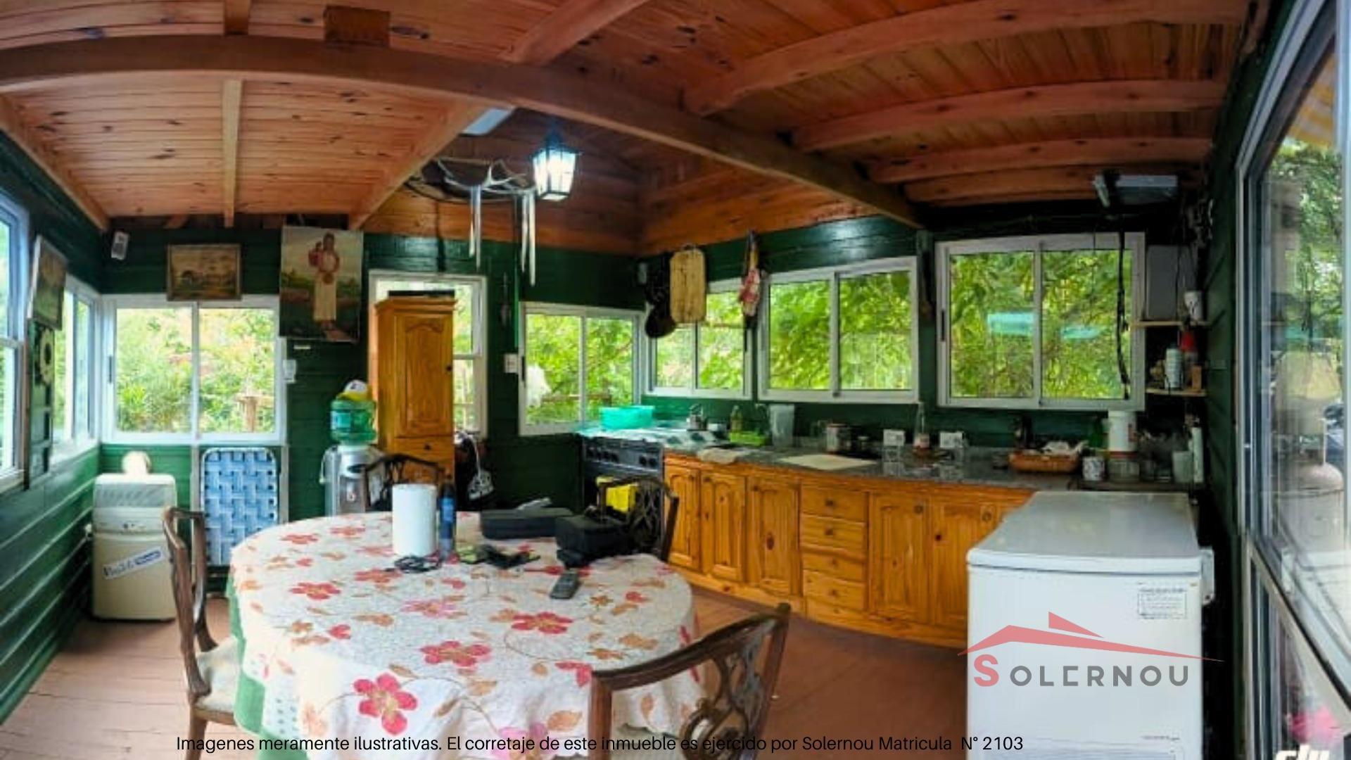 Casa 2 ambientes con 2 baños