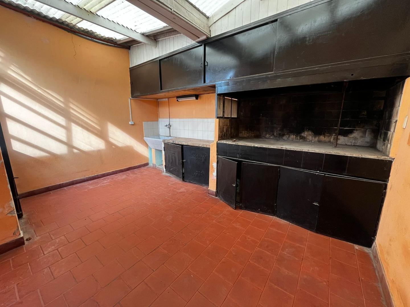 TIPO CASA PH - 2 AMBIENTES - MORENO