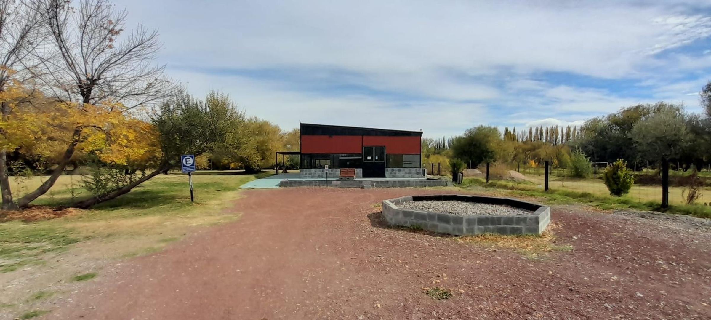 Local en Venta en Plottier, USD 290.000