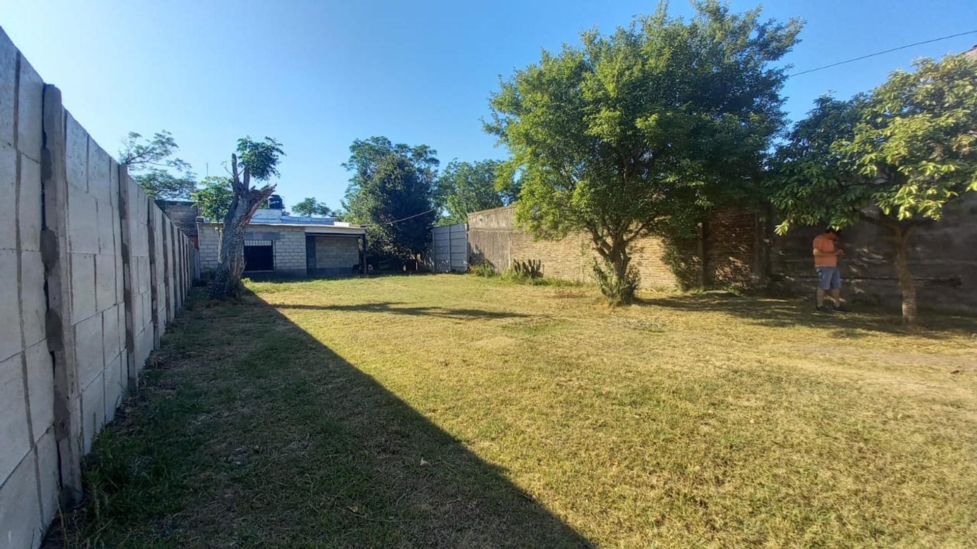 Casa 2 ambientes con 1 baño