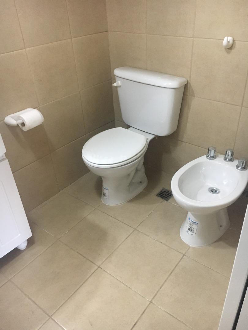 Departamento en Alquiler en Haedo, $ 400.000