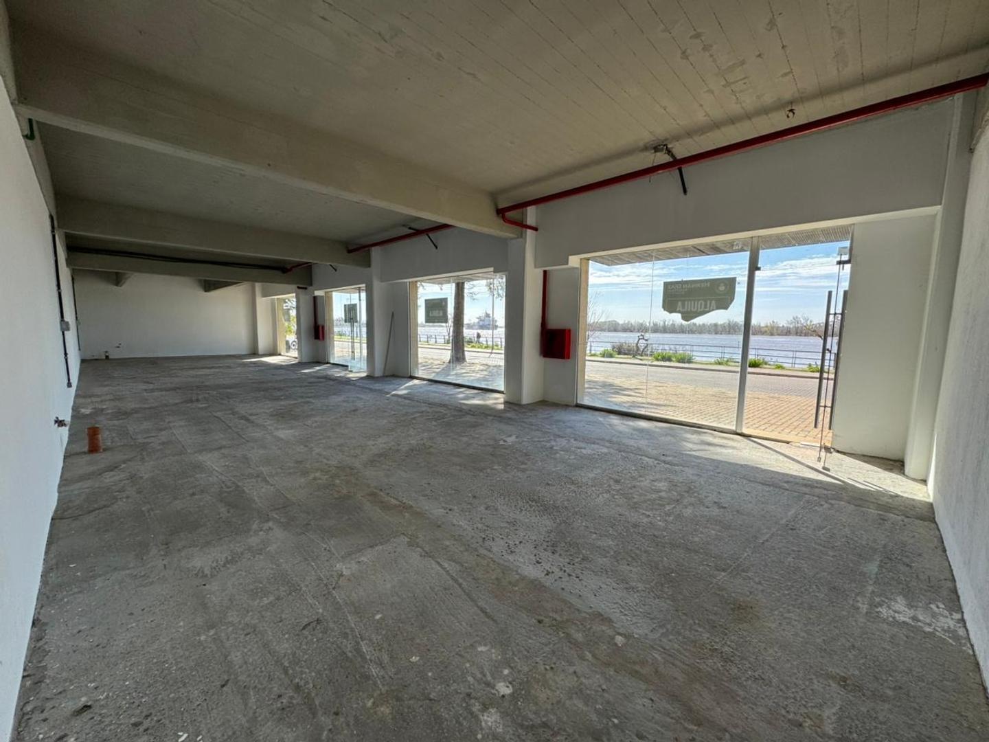 Local en Alquiler en Zarate, $ 2.000.000