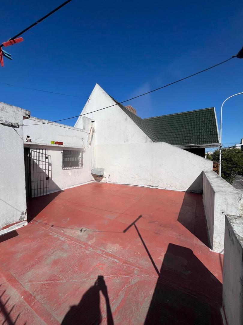 DEPTO TIPO CASA EN ALQUILER PAYSANDU AL 800 WILDE