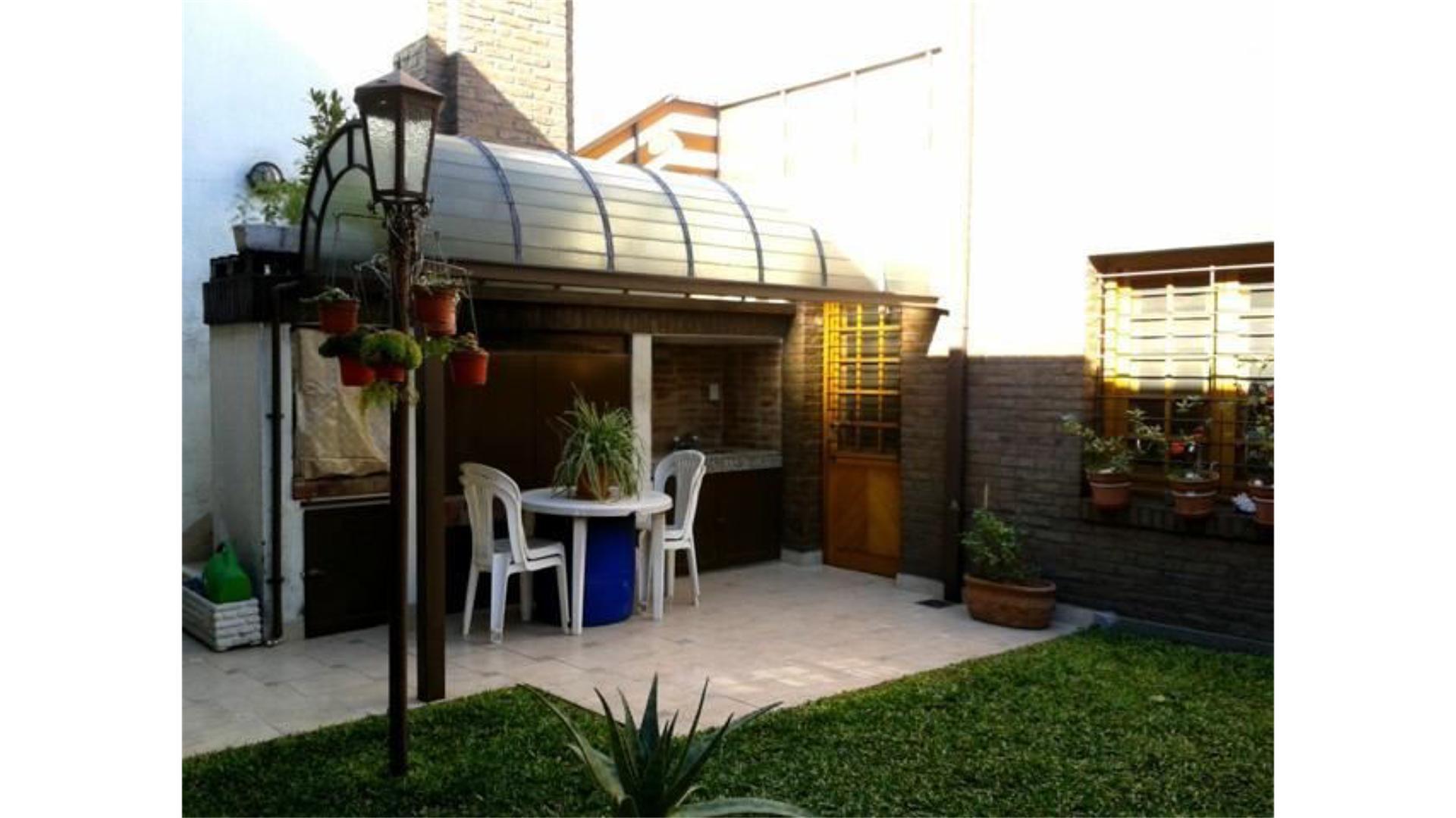 Casa en Venta en Avellaneda, USD 390.000