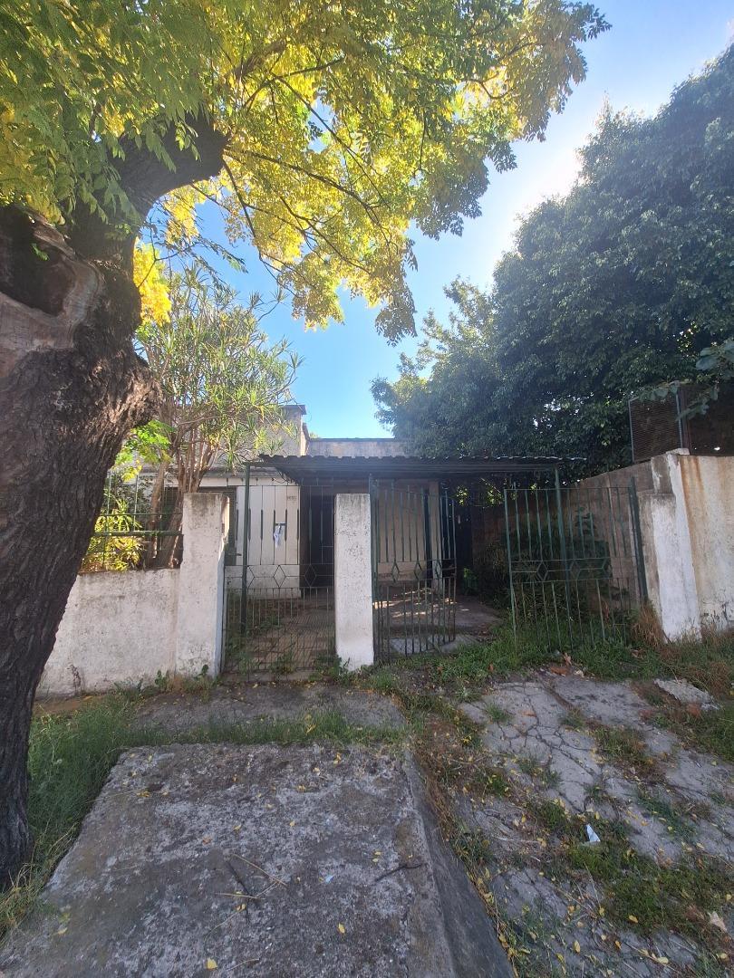 Venta Quilmes. Lote de 8,66 x 43 mts.