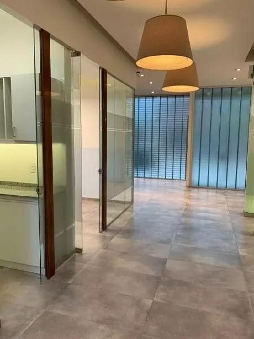 LOCAL EN VENTA EN BELLA VISTA