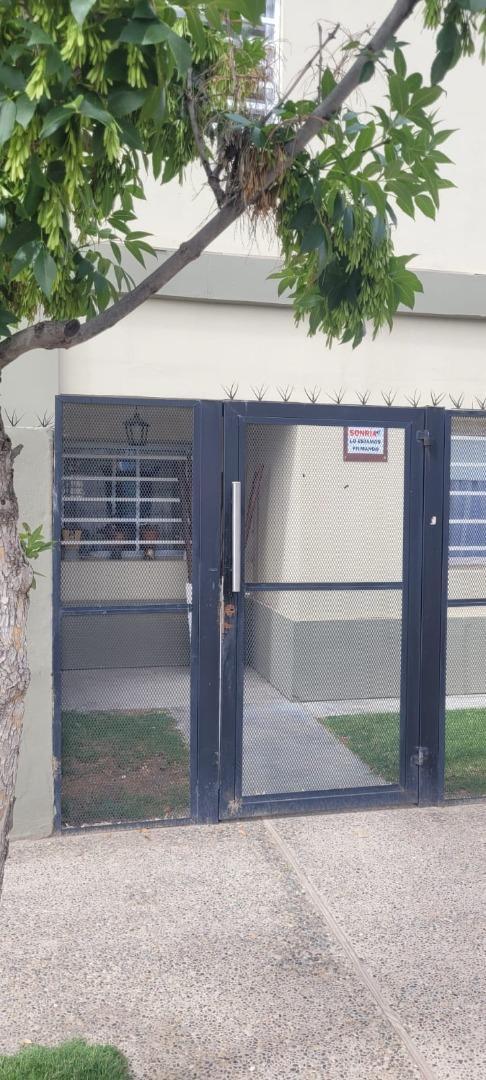 Alquiler Departamento Un Dormitorio - Cipolletti