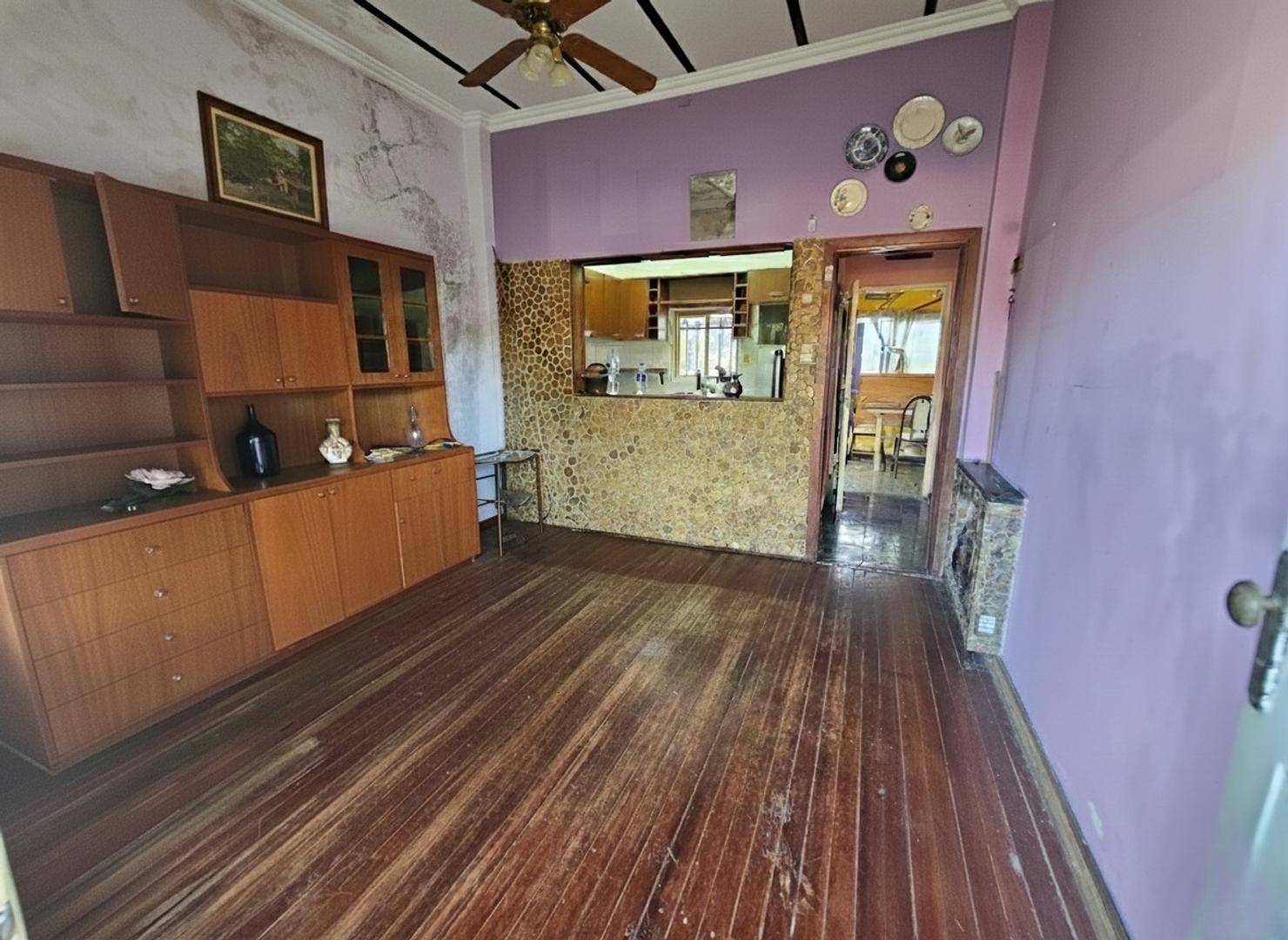 Casa 3 ambientes con 2 baños