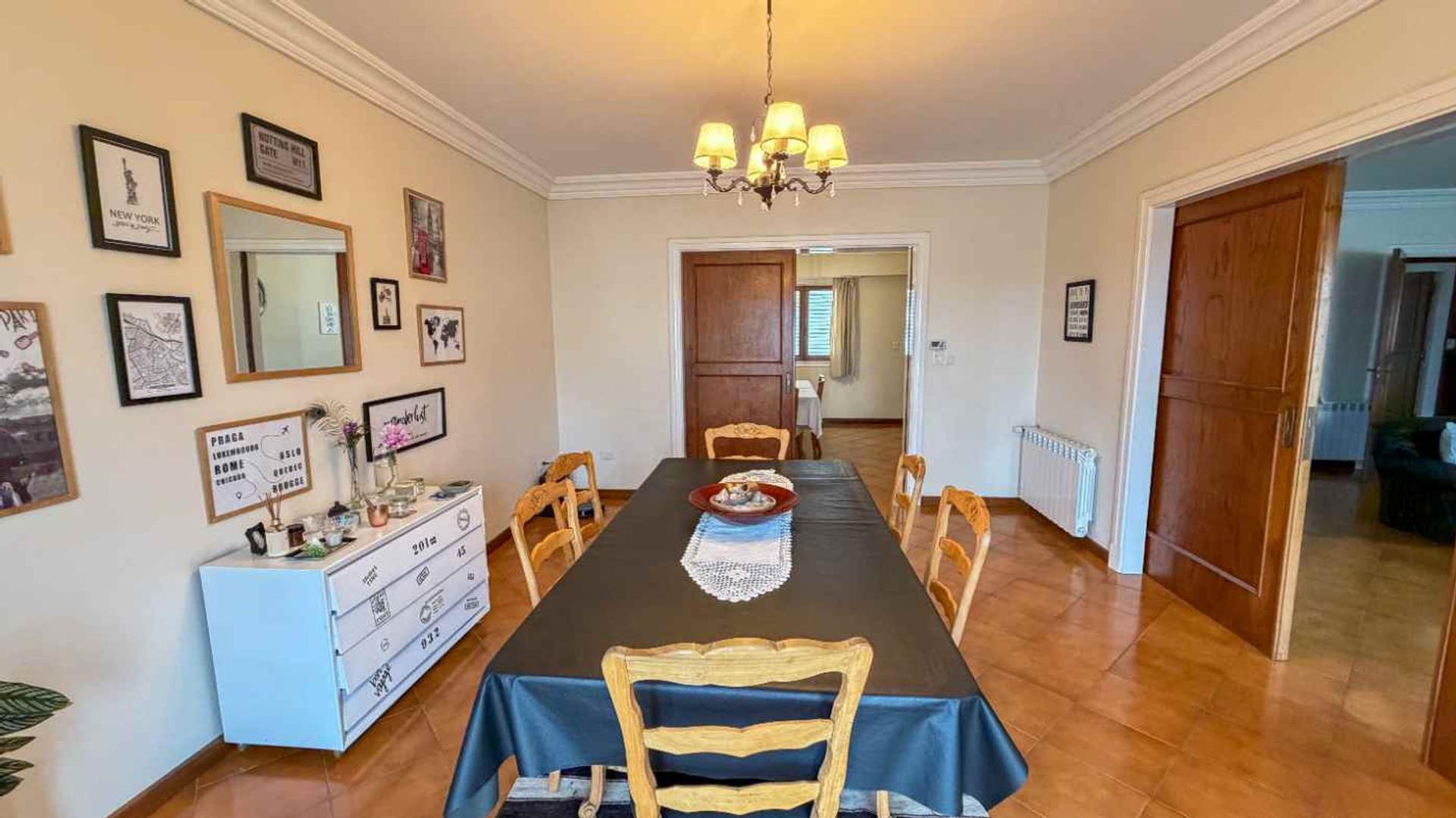 Departamento en Venta con 2 cocheras