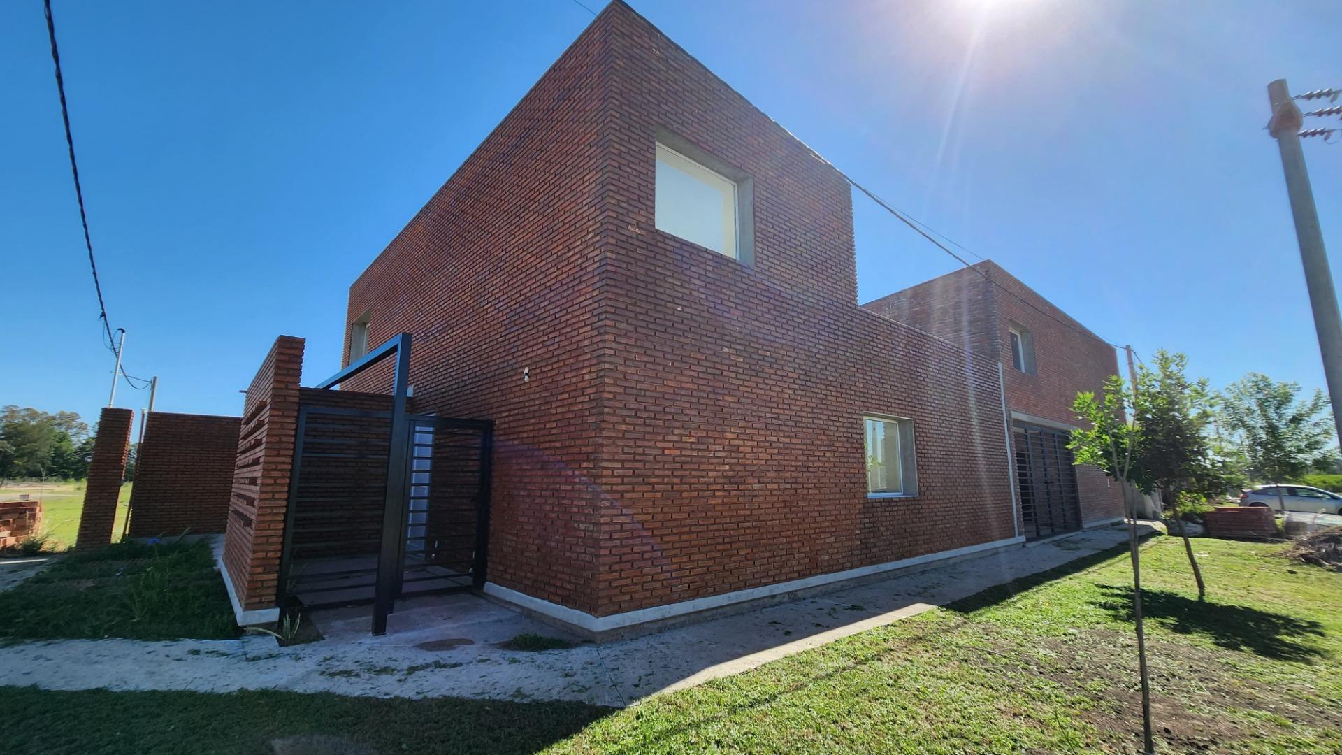 DUPLEX DE GRAN CALIDAD A LA VENTA EN IBARLUCEA