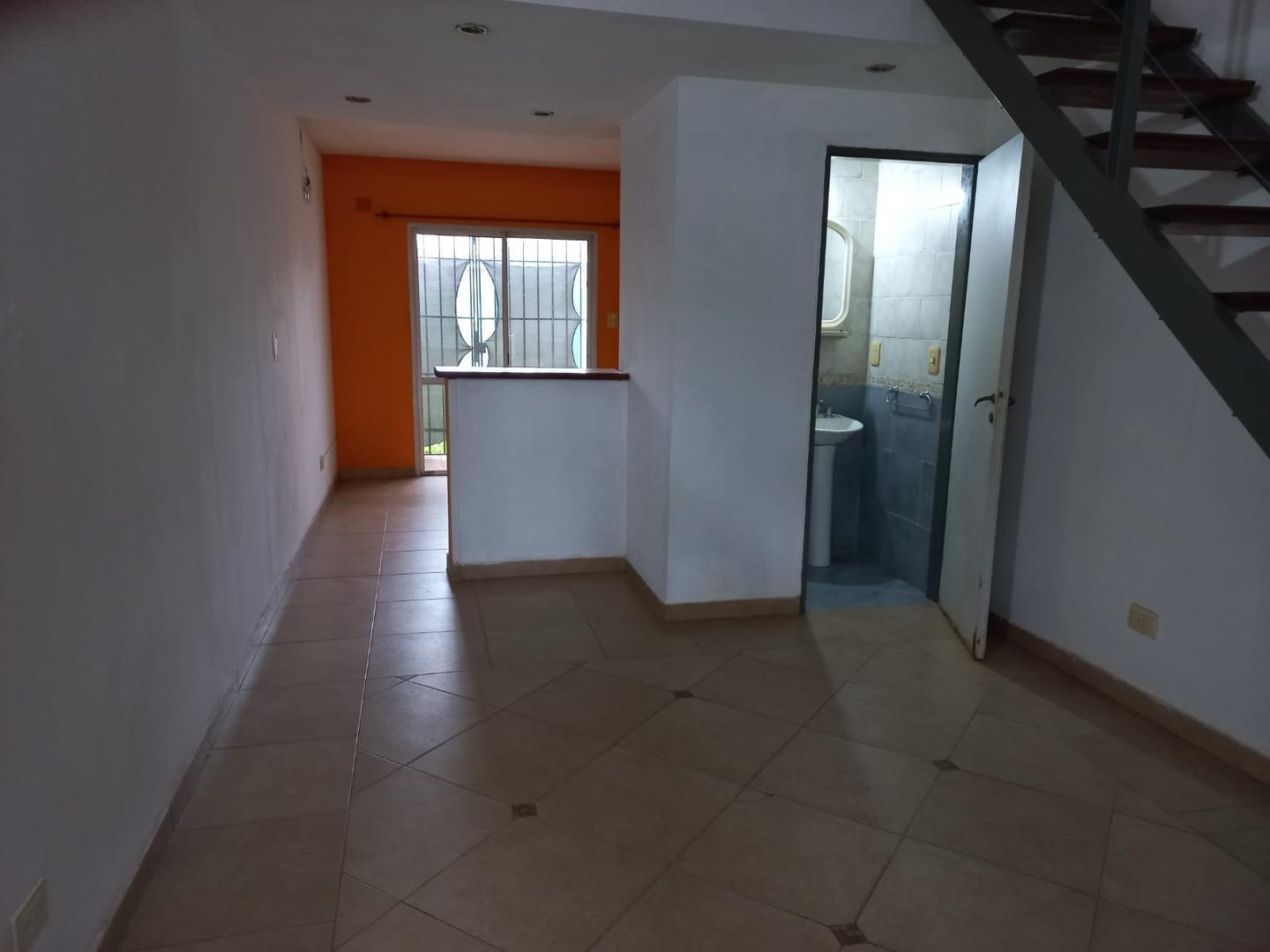 Casa en Alquiler en Ituzaingo, $ 700.000