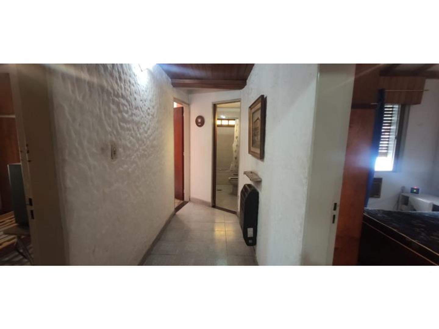 Caaguazú 1396 , Piso 0