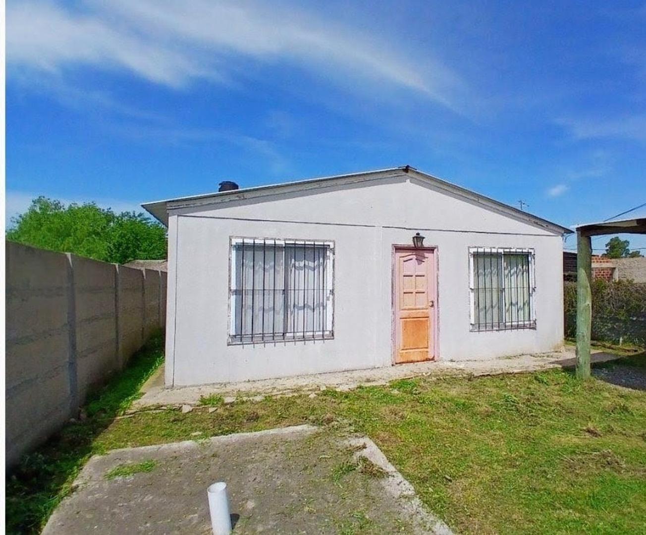 CASA EN VENTA EN DOMSELAAR