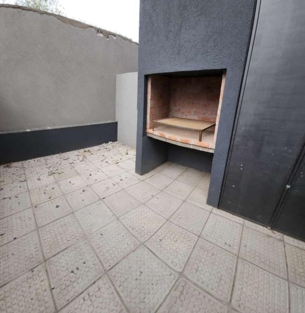 Depto Tipo Casa en Alquiler A Estrenar