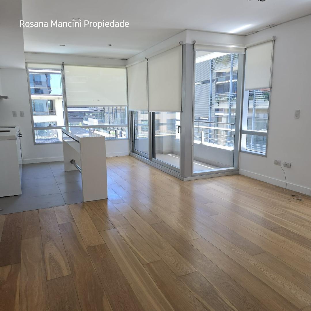 Departamento 2 ambientes con cochera y Baulera !