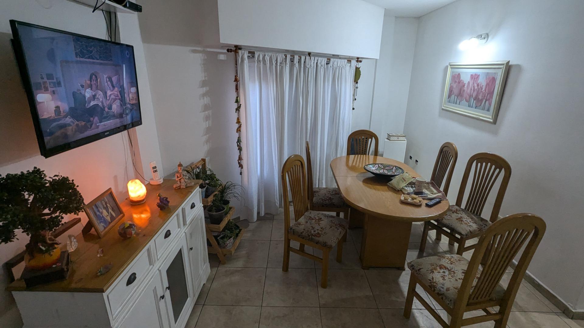 Depto Tipo Casa en Venta de 3 ambientes