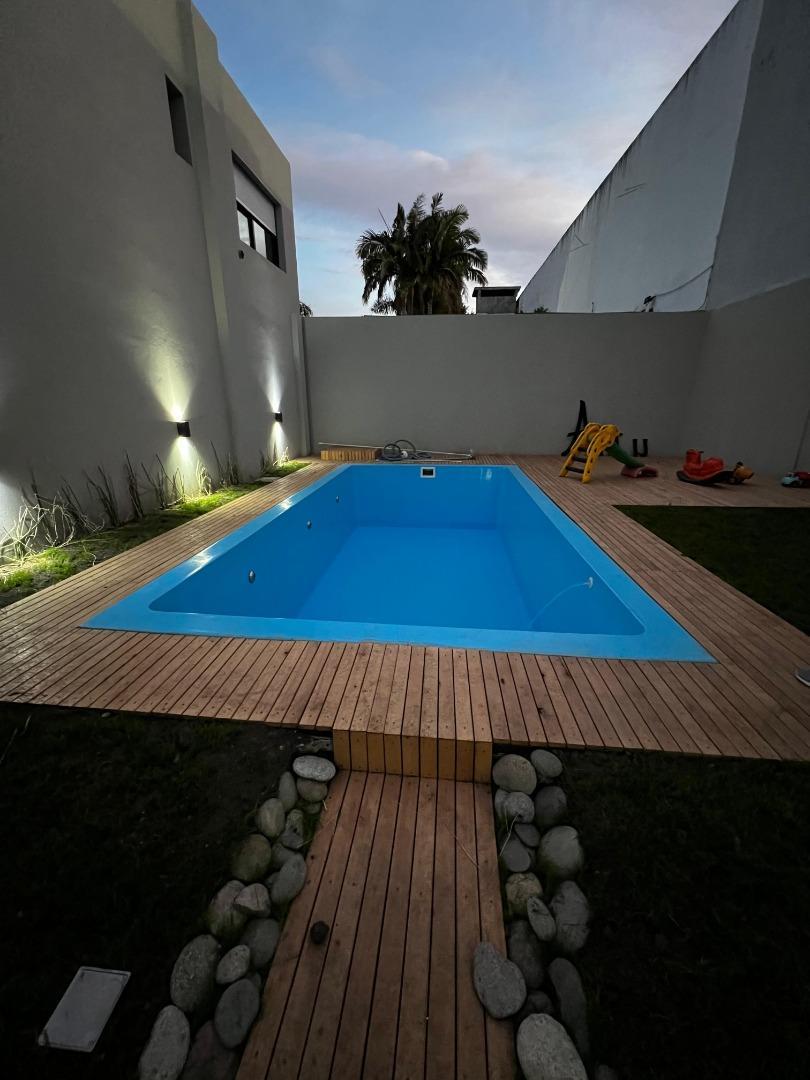 Depto Tipo Casa 3 ambientes con 2 baños