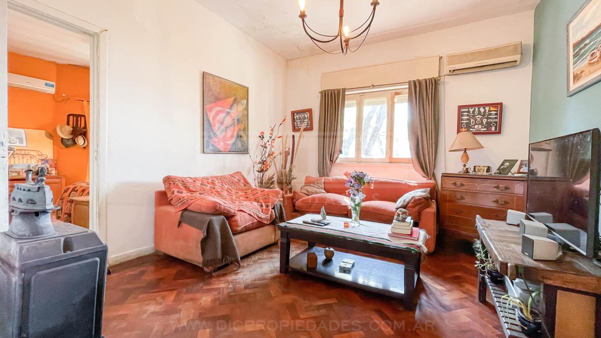 Depto Tipo Casa en Venta de 4 ambientes