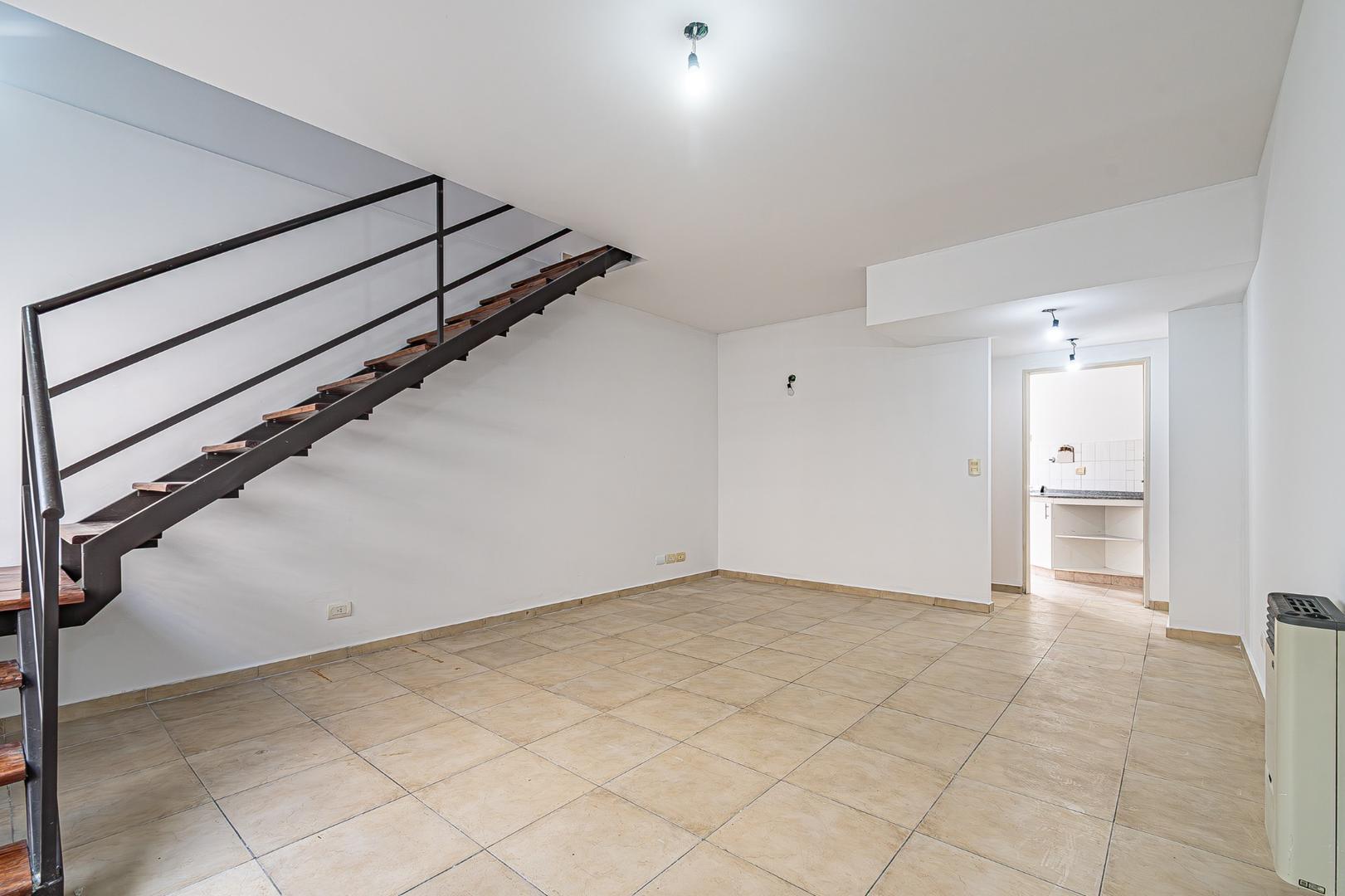 Depto Tipo Casa en Venta en Parque Patricios, USD 130.000