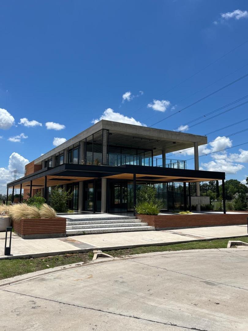 Sargento Cabral 2980