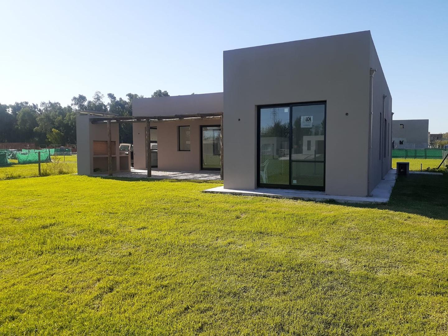 Muy linda casa en Venta en club de Campo Manuel Belgrano