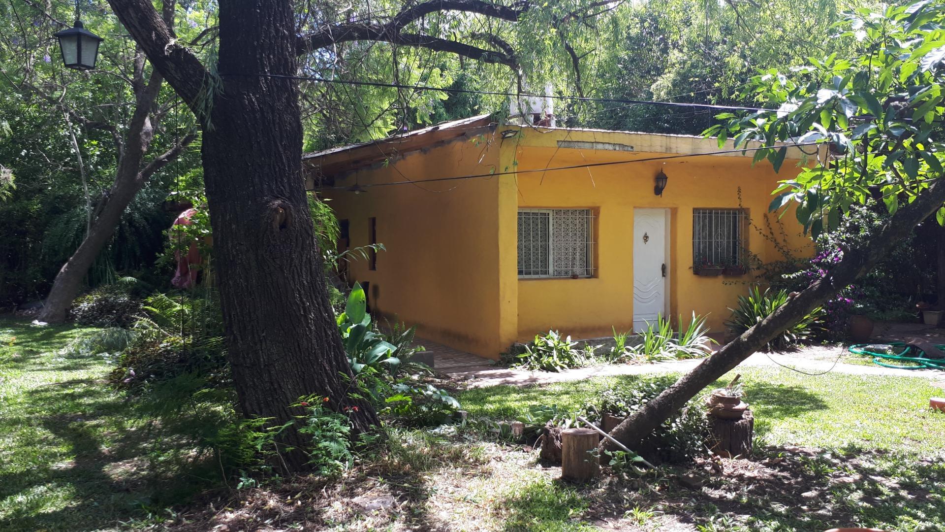 CASA EN VENTA: 3 AMB::UDAONDO/H MIRIAM::309m2 y 80m2 CUB