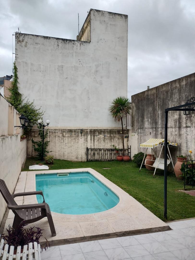 Casa En Venta Nueva Córdoba. Pasaje España 1300