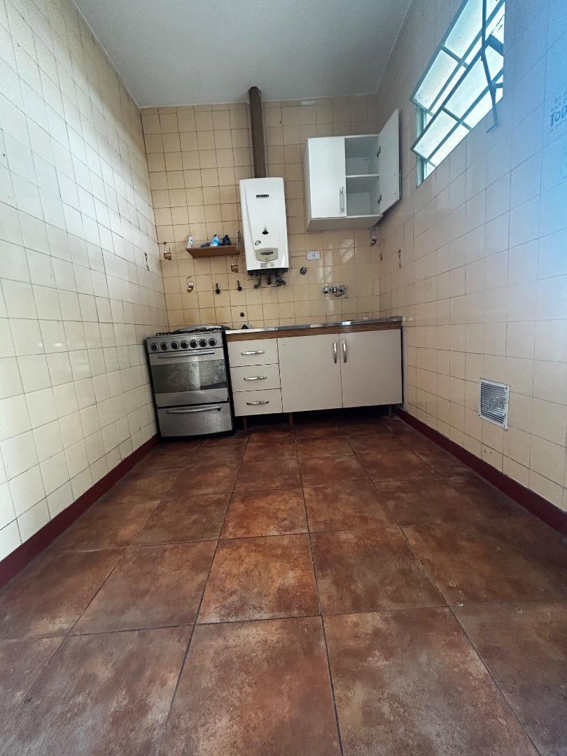 Depto Tipo Casa 2 ambientes con 1 baño