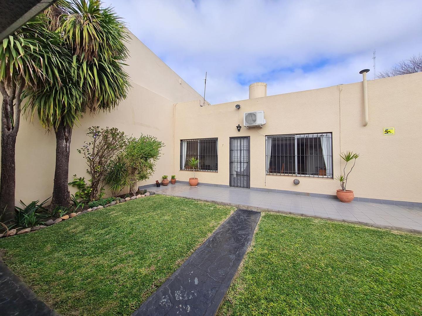 Gervasio Posadas al 1200