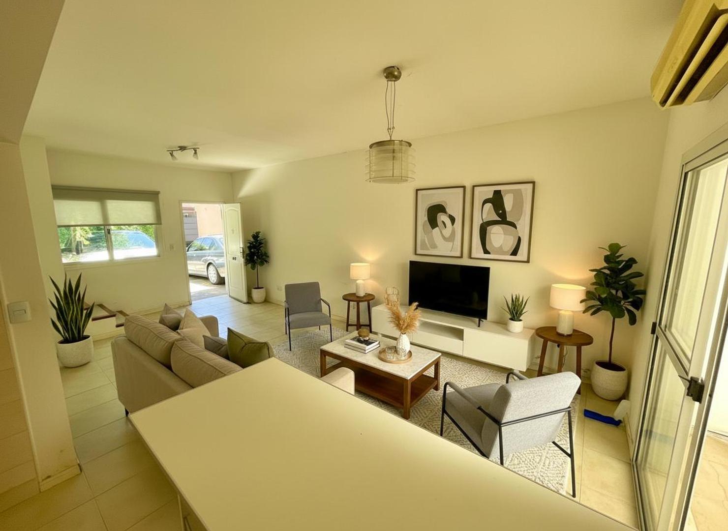 Depto Tipo Casa en Alquiler 10 años