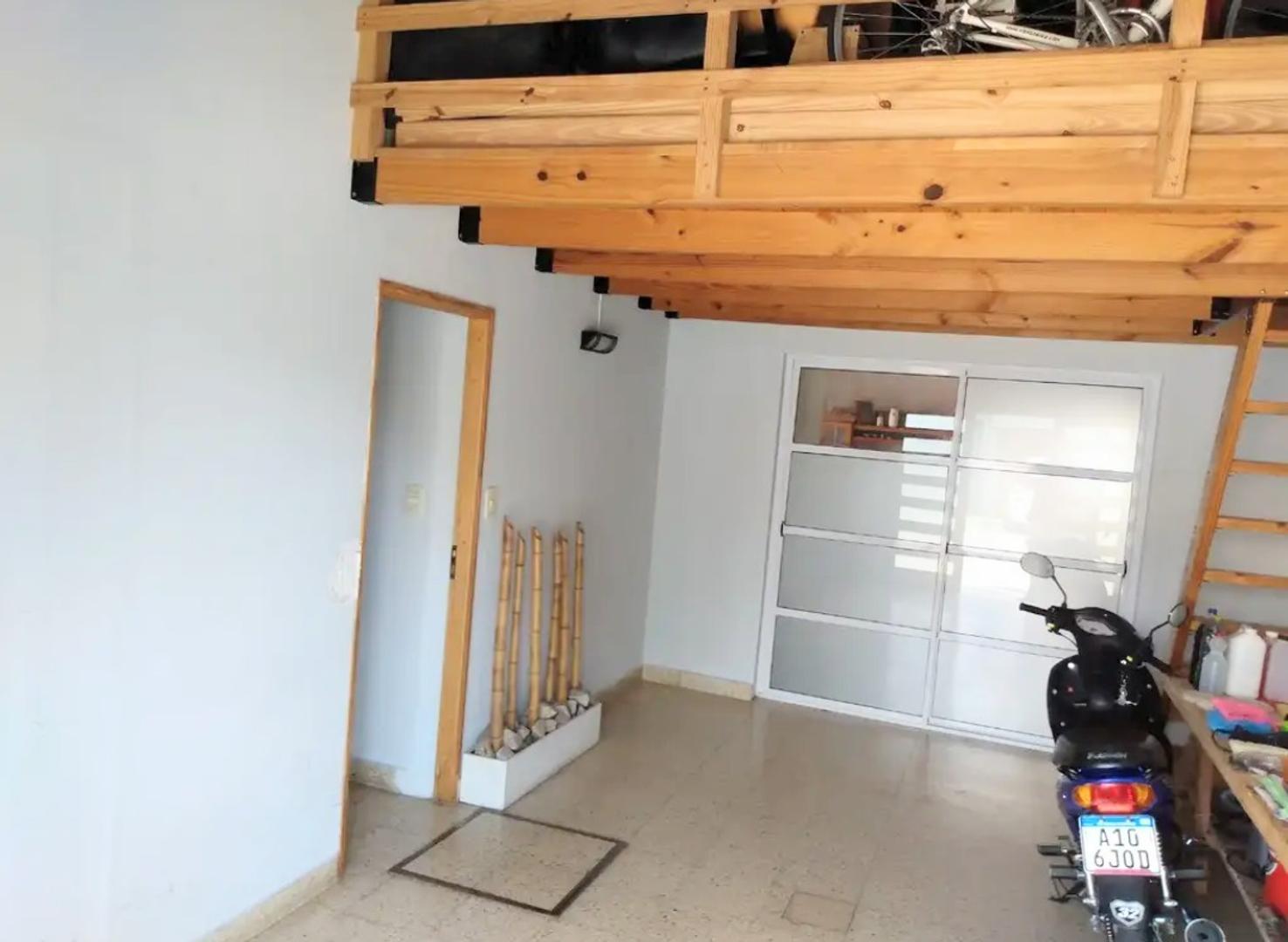 Casa en Venta al Este