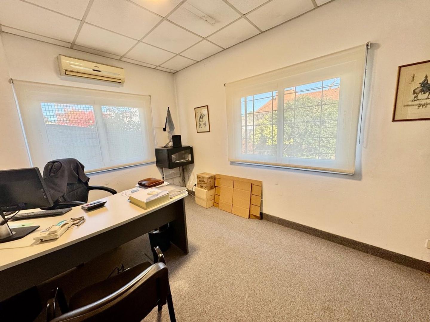 Hipolito Vieytes 700