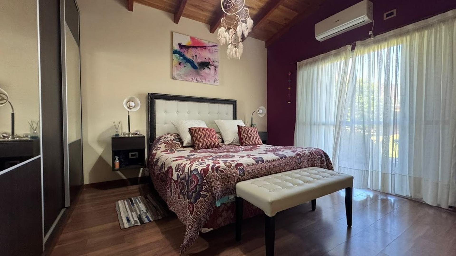 Casa 3 ambientes con 2 baños