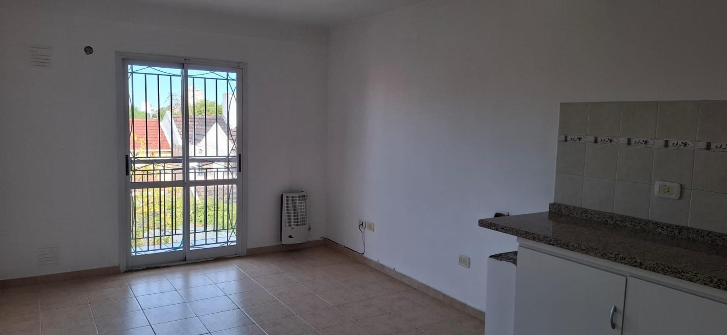 Departamento en Alquiler de 3 ambientes