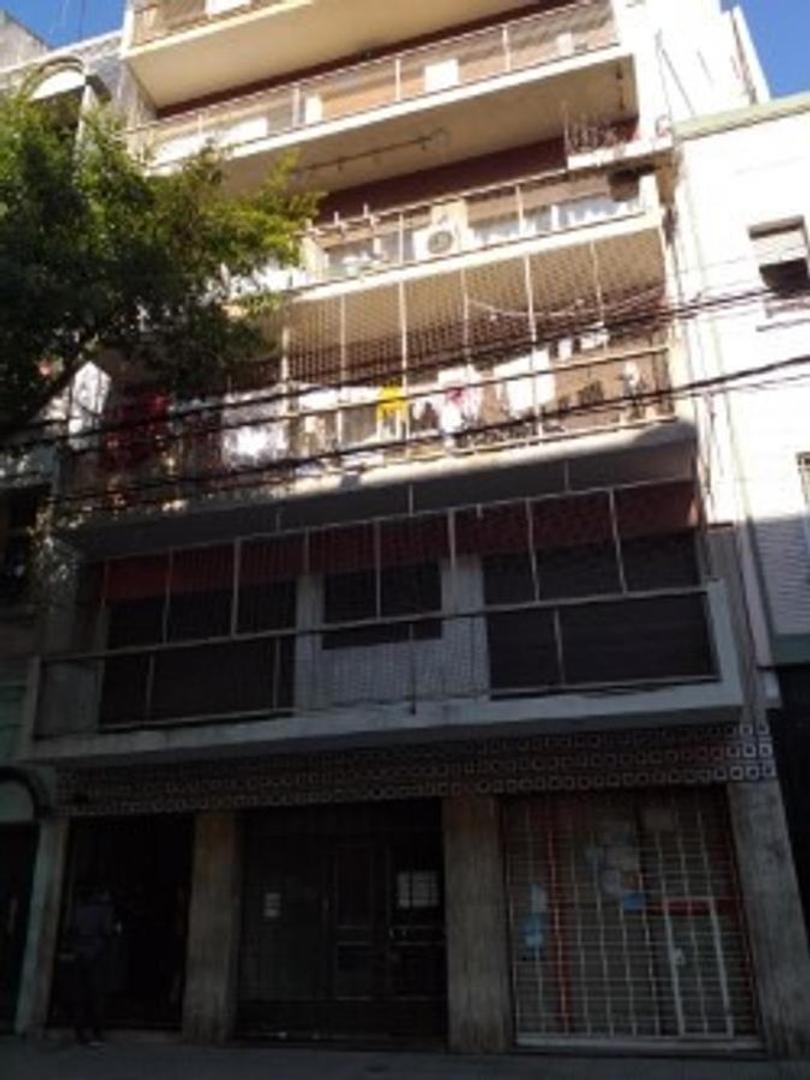 Departamento en venta 4 ambientes Balvanera con balcón