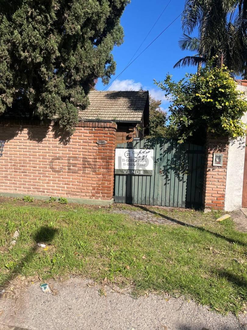 Venta de casa Quinta en Malvinas Argentinas