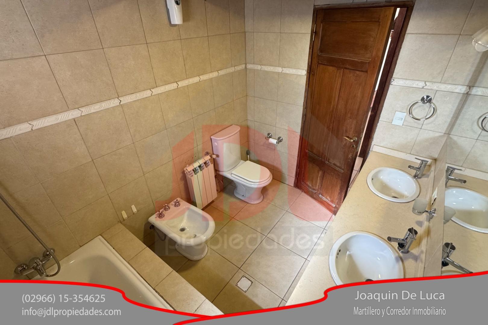 Casa en Venta al Este
