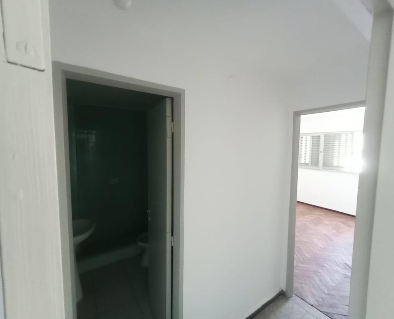 Departamento en Alquiler en Centro, $ 280.000