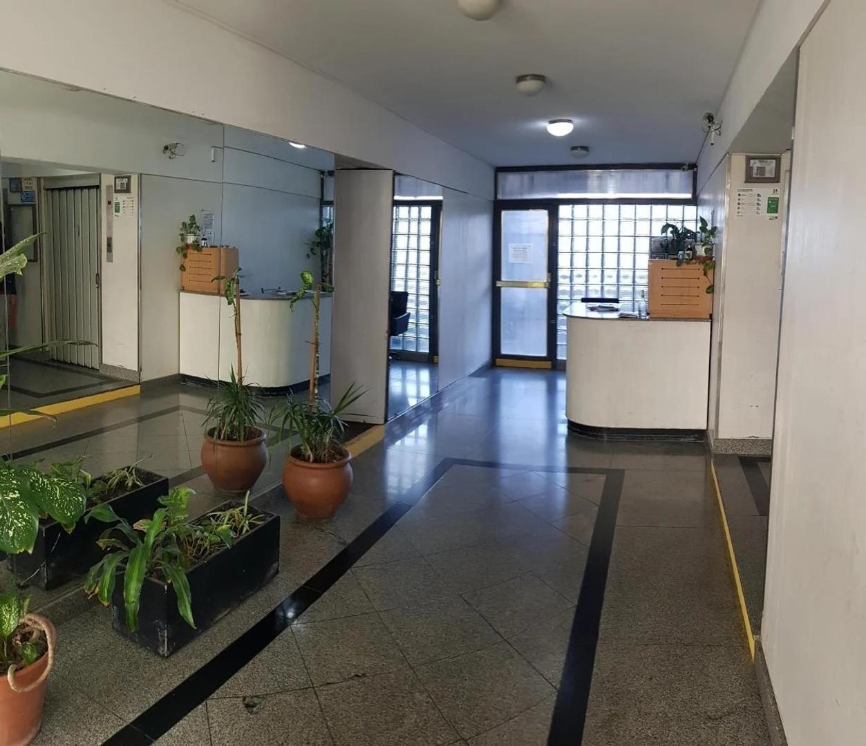 Inclan 4200, Piso 1ro.