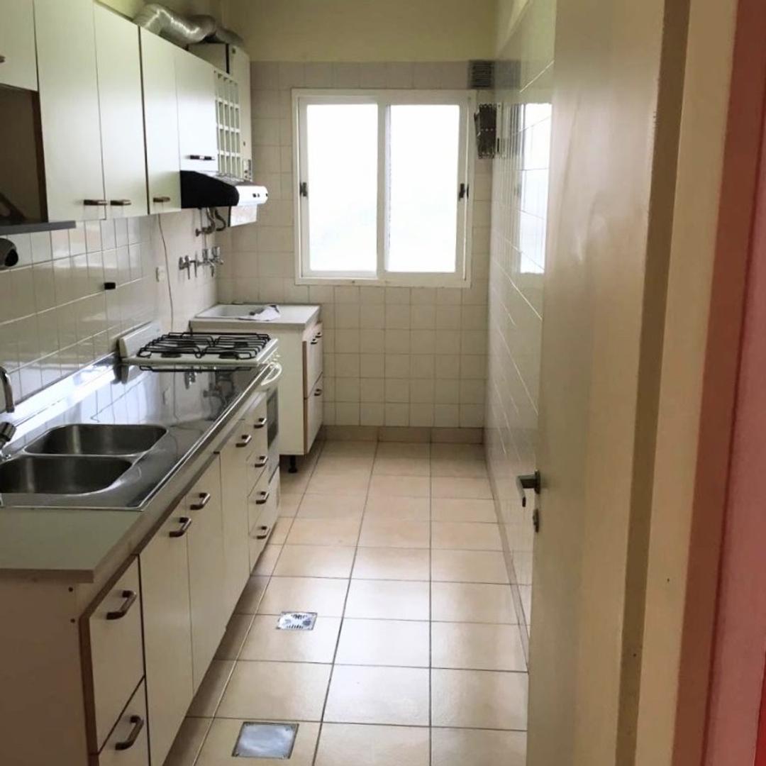 Crisologo Larralde 2250