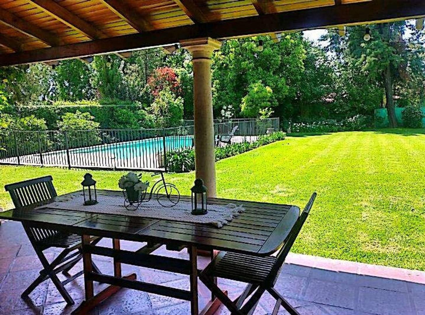 Casa en Alquiler 25 años