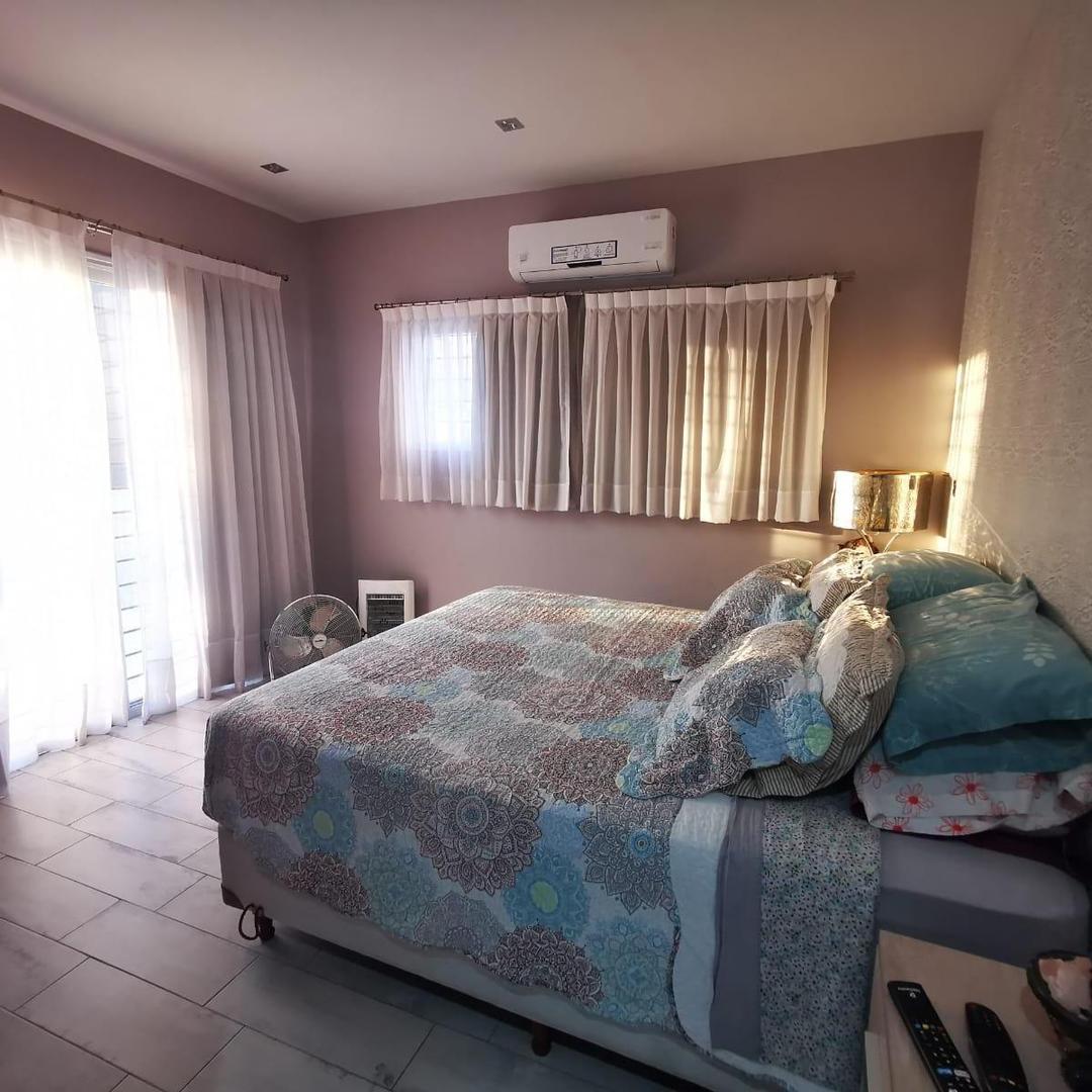 Casa 4 ambientes en venta - Ituzaingó Norte-