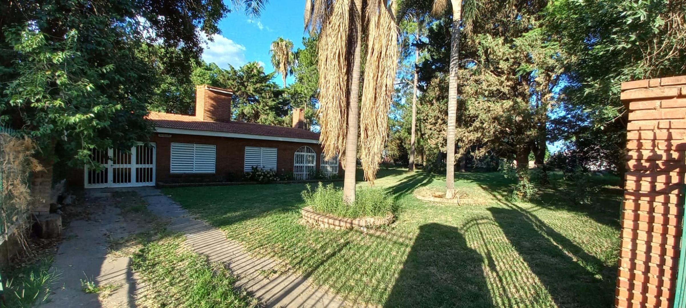 CASA TIPO QUINTA EN VENTA 