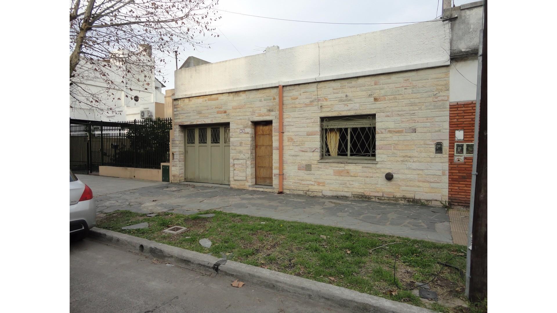 CASA EN VENTA EN HAEDO