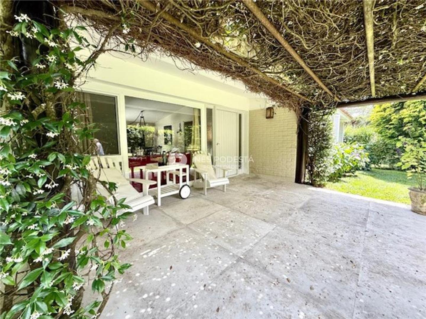 Casa en Alquiler en Punta del Este, USD 8.000