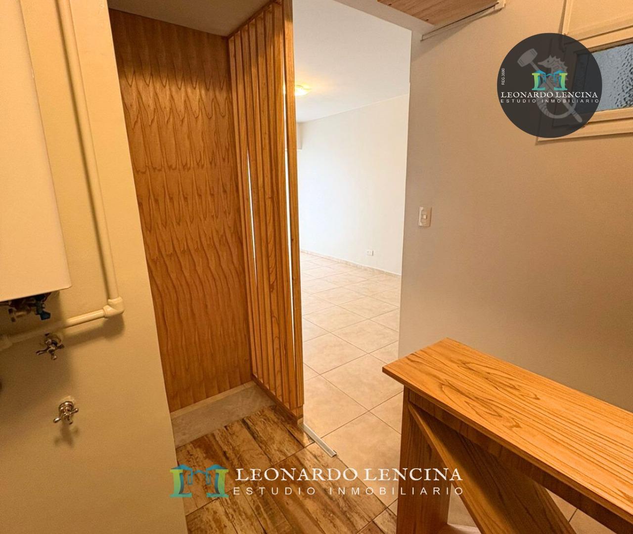 Santa Fe 1600, Piso 2