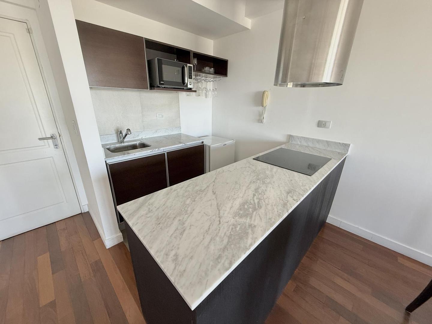 Departamento en Alquiler con 1 cocheras