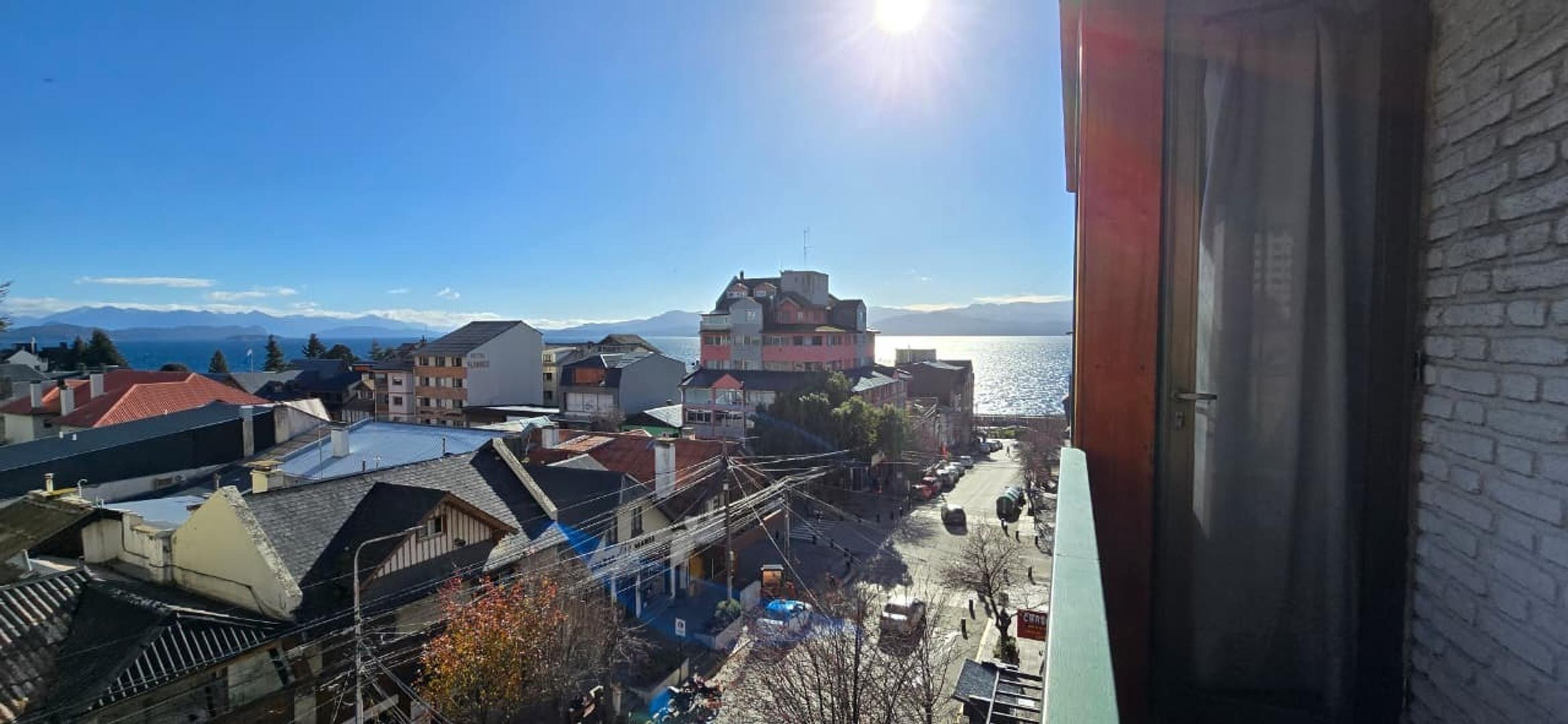 Departamento en Alquiler con 1 cocheras