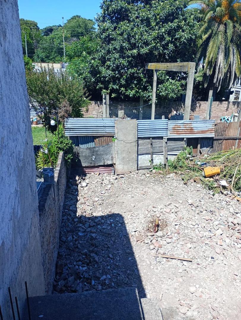 Terreno en Venta en Isidro Casanova, USD 115.000